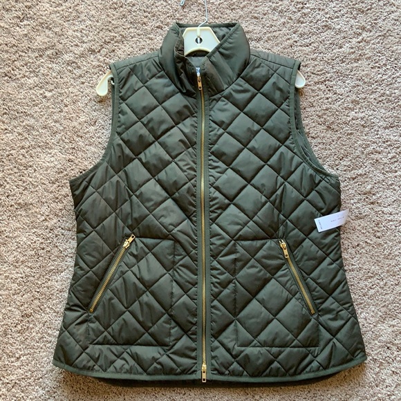 Old Navy Jackets & Blazers - Old Navy Quilted vest